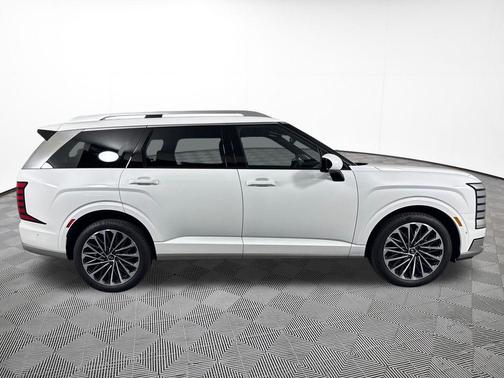 White Pearl 2026 Hyundai PALISADE Calligraphy