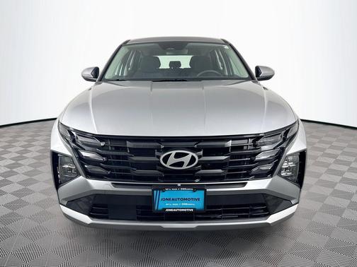 Shimmering Silver 2026 Hyundai TUCSON Hybrid Blue SE