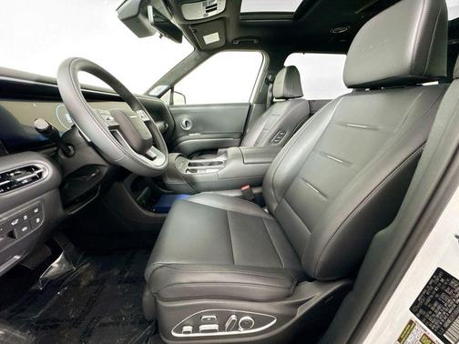 White Pearl 2026 Hyundai PALISADE Calligraphy