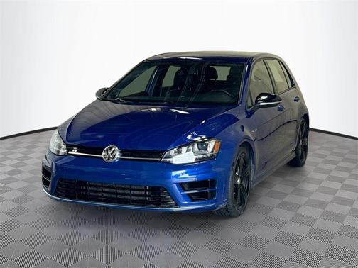 2016 Volkswagen Golf R 4-Door