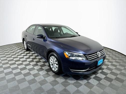 2014 Volkswagen Passat 1.8T S