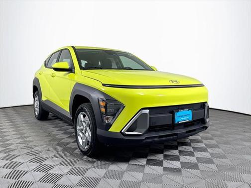 2025 Hyundai KONA SE