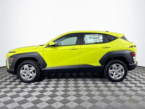 2025 Hyundai KONA SE