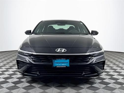 2025 Hyundai ELANTRA Sport