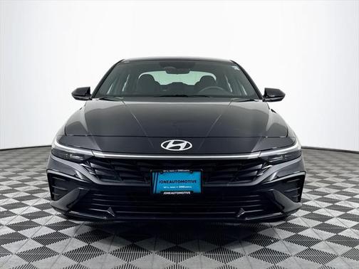 2025 Hyundai ELANTRA Sport