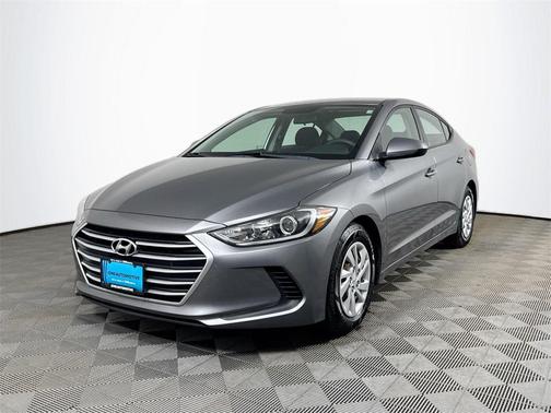 2018 Hyundai ELANTRA SE