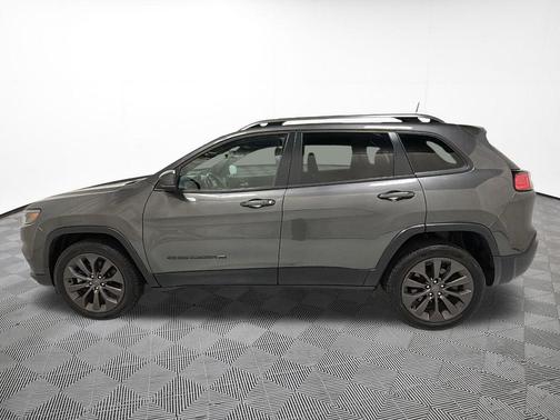 Granite Crystal Metallic Clearcoat 2021 Jeep Cherokee Latitude Lux
