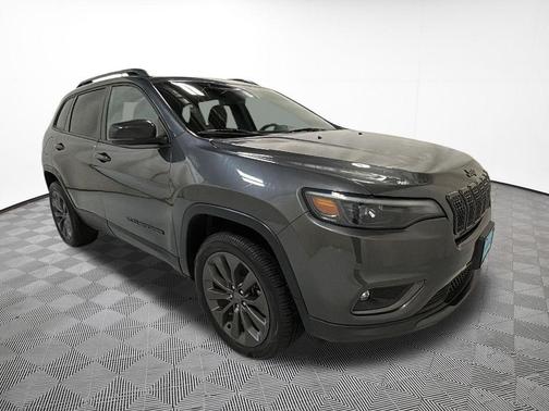 Granite Crystal Metallic Clearcoat 2021 Jeep Cherokee Latitude Lux