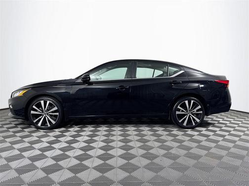 2021 Nissan Altima SR Intelligent AWD