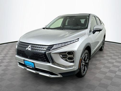 Alloy Silver Metallic 2025 Mitsubishi Eclipse Cross SE