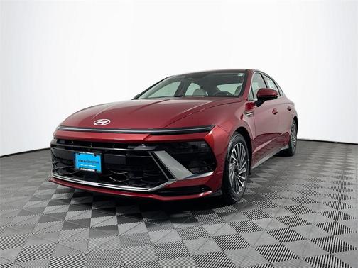 2025 Hyundai SONATA Hybrid SE