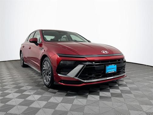 2025 Hyundai SONATA Hybrid SE