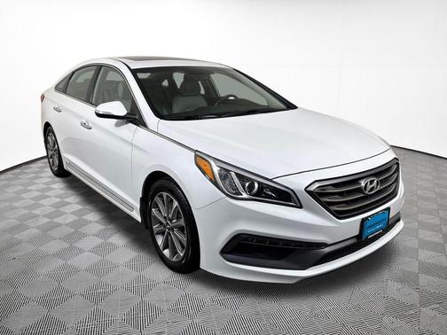 Quartz White Pearl 2017 Hyundai SONATA Limited