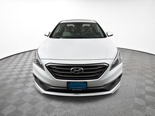 Quartz White Pearl 2017 Hyundai SONATA Limited
