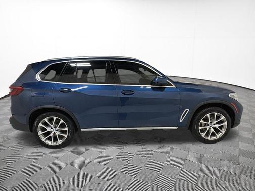 Blue Metallic 2019 BMW X5 xDrive40i