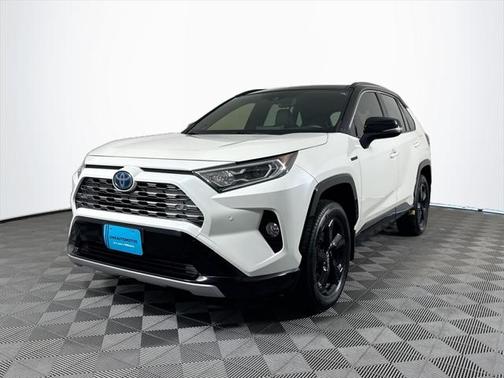 2019 Toyota RAV4 Hybrid SE