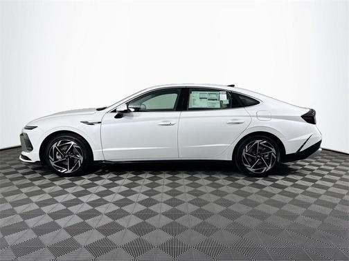 2026 Hyundai SONATA SEL