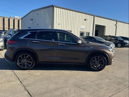 2019 INFINITI QX50 ESSENTIAL