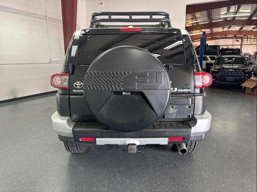 2012 Toyota FJ Cruiser Base