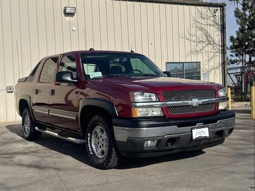 2005 Chevrolet Avalanche 1500 LS