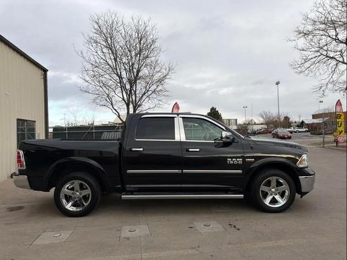 2016 RAM 1500 Laramie