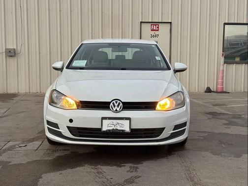 2015 Volkswagen Golf Auto TSI S