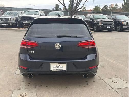 2018 Volkswagen Golf GTI 2.0T S 4-Door