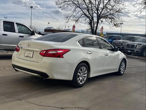 2016 Nissan Altima 2.5 S