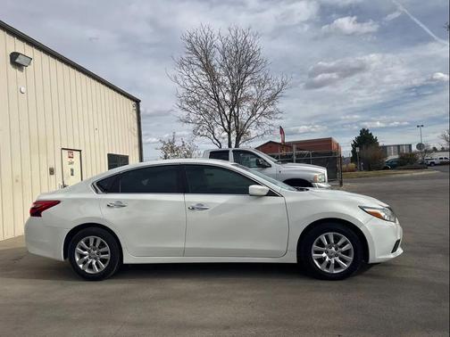 2016 Nissan Altima 2.5 S