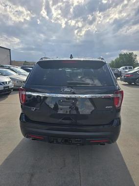 2017 Ford Explorer Base