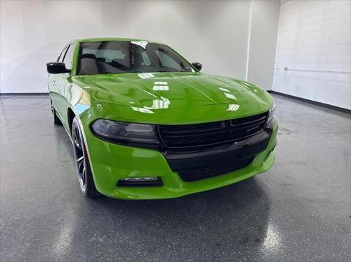 2017 Dodge Charger SXT