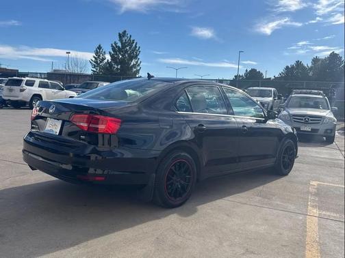 2015 Volkswagen Jetta Auto SE w/Connectivity