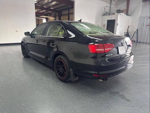 2015 Volkswagen Jetta Auto SE w/Connectivity