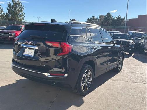 2020 GMC Terrain SLT