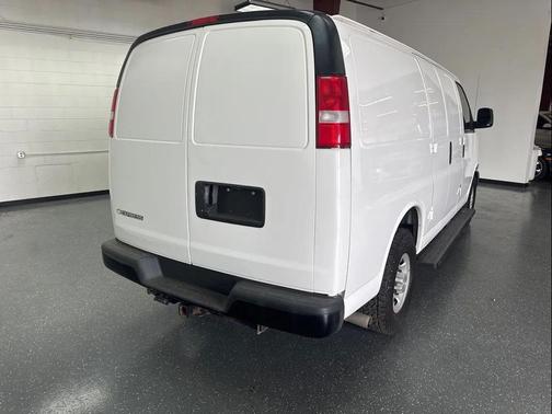 2021 Chevrolet Express 2500 RWD 2500 Regular Wheelbase WT