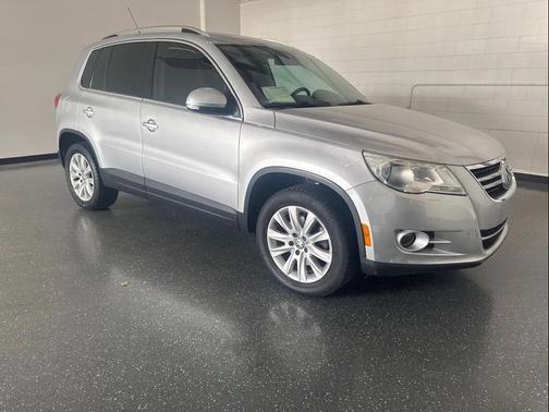 2010 Volkswagen Tiguan SE