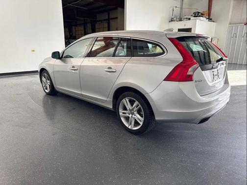 2015 Volvo V60 T5 Premier