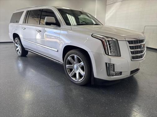 2017 Cadillac Escalade ESV Premium Luxury