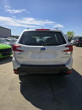 2019 Subaru Forester Base