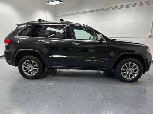 Photo 3 of 17 of 2014 Jeep Grand Cherokee Limited