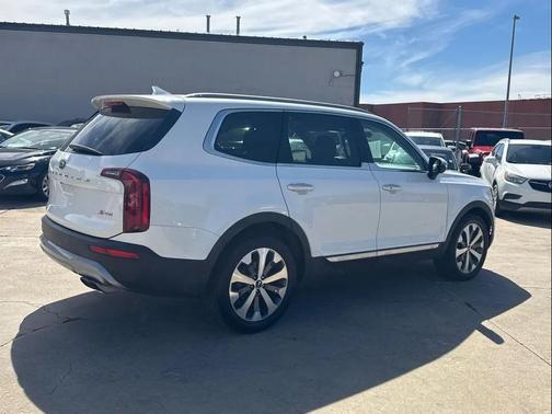 2020 Kia Telluride S