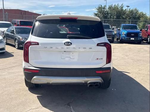 2020 Kia Telluride S
