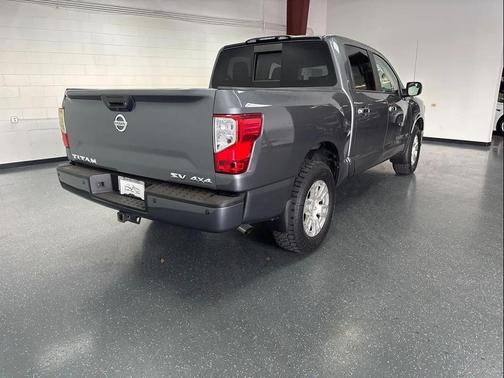 2018 Nissan Titan SV