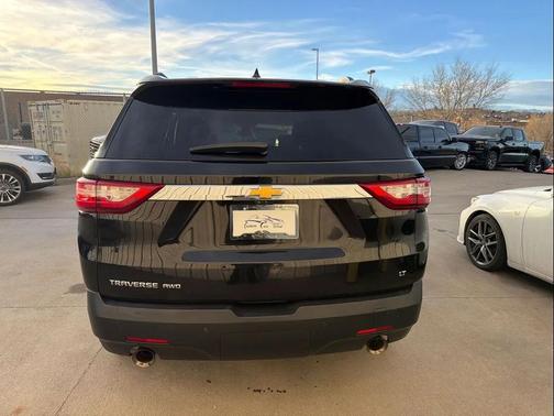 2020 Chevrolet Traverse LT Leather