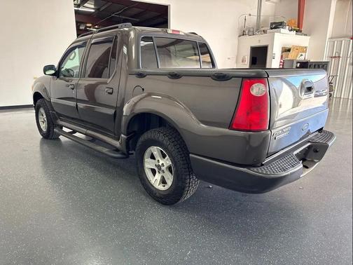 2005 Ford Explorer Sport Trac XLT