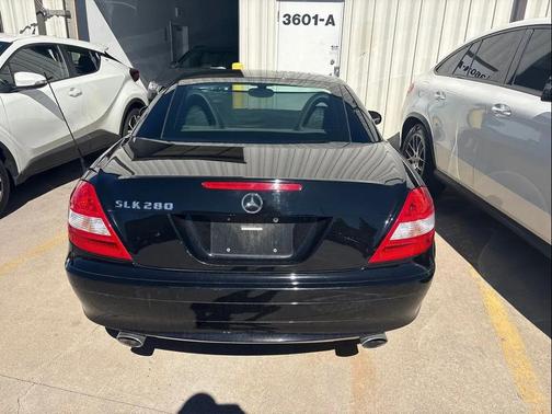 2006 Mercedes-Benz SLK-Class Base