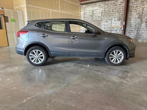 2017 Nissan Rogue Sport S
