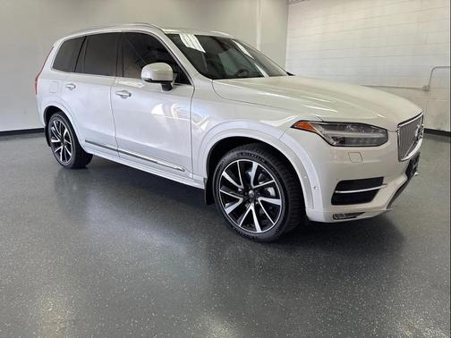 2019 Volvo XC90 T6 Inscription