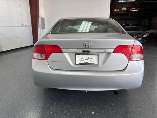 2010 Honda Civic DX-VP