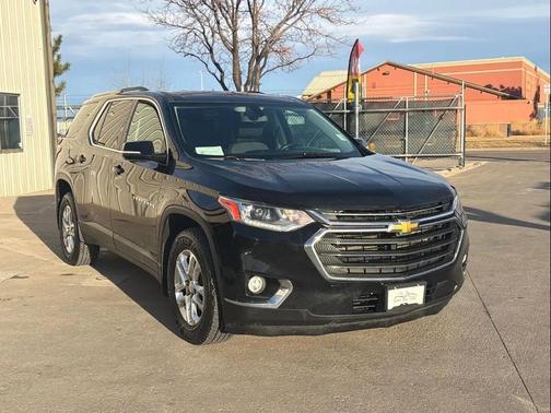 2018 Chevrolet Traverse LT Cloth